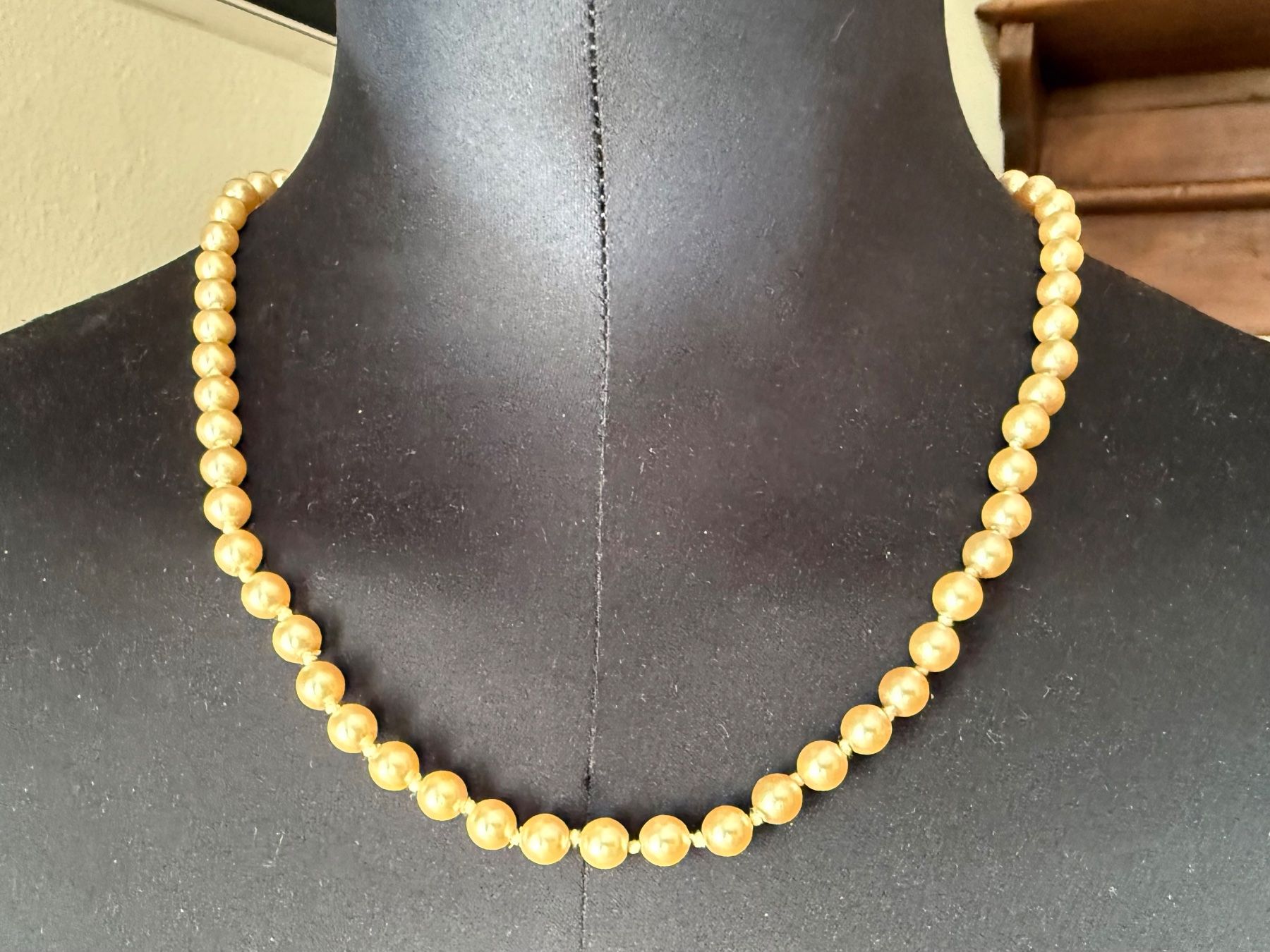 Catenine: Vintage Perlenkette Creme/hellgelb – Usato da Lamone venduto da LaCantinaMagica 2