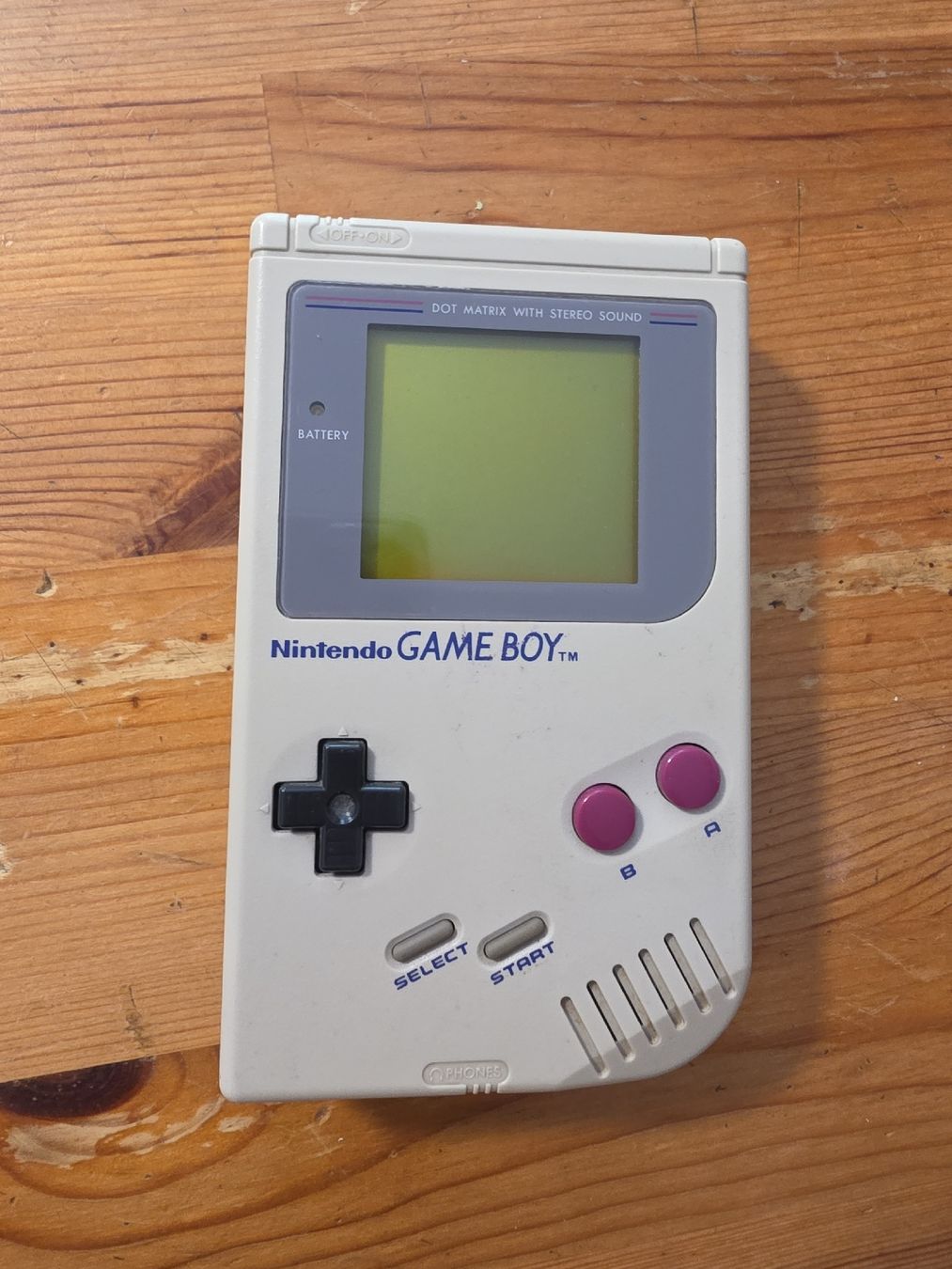 Nintendo Konsolen: Nintendo Game Boy DMG-01 mit Displaystreifen – Gebraucht aus Tafers von whereyogamesat