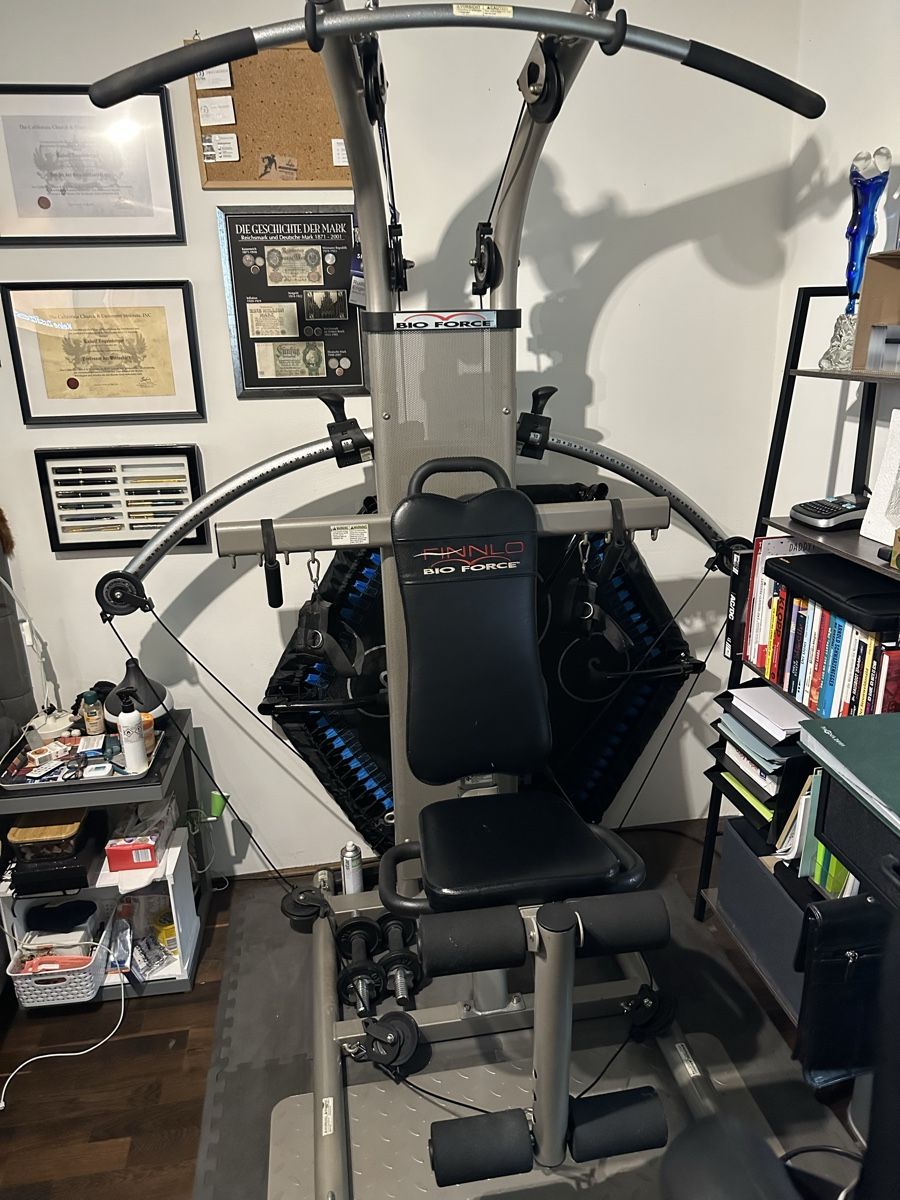 Finnlo Hometrainer: Bio Force Kraftstation Trainingsgerät – Usato da Balgach venduto da ren_xy57