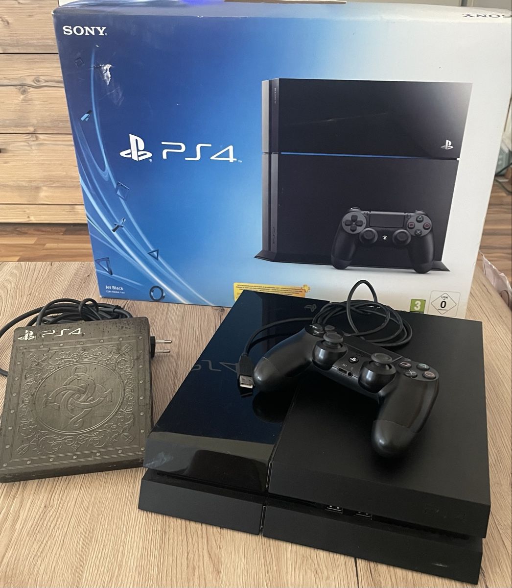 Sony Console: SONY PLAYSTATION 4  – Usato da Plons venduto da wartauchris