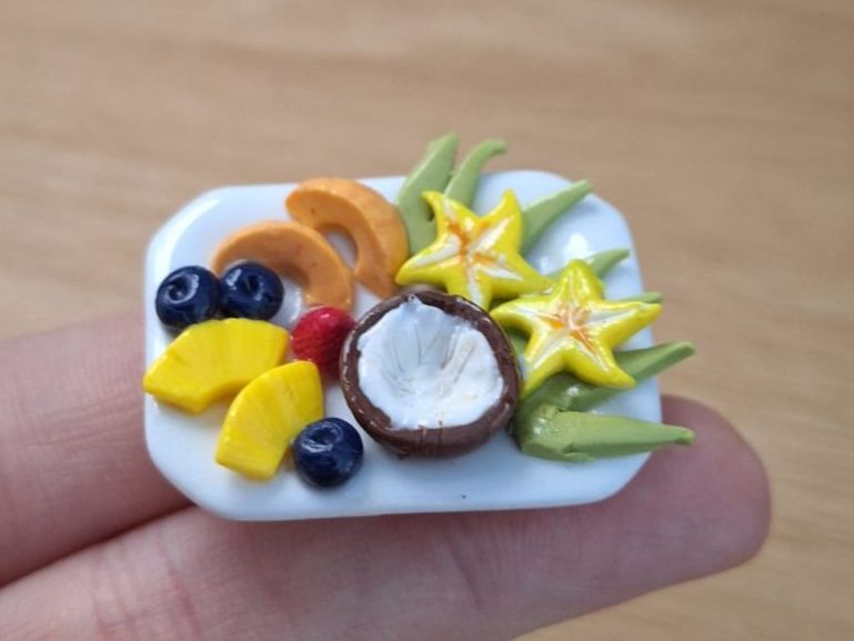 Puppenhäuser & -möbel: Früchteplatte Handgemacht – Neu (gemäss Beschreibung) aus Zürich von HandmadeTinyFood