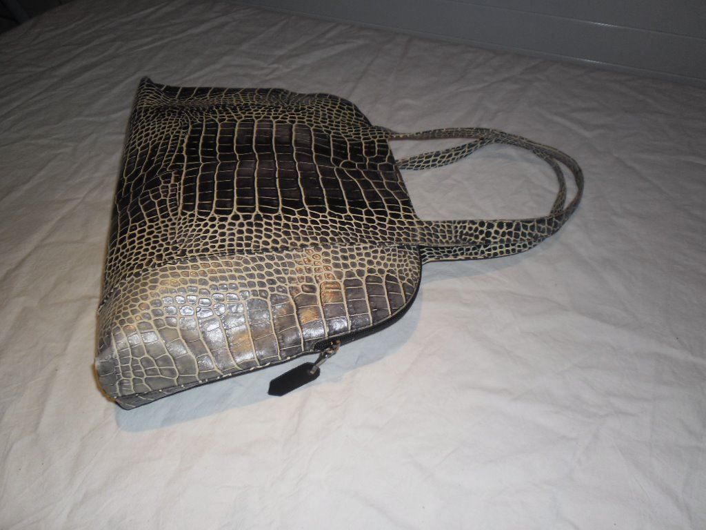 Borse da donna: Damenhandtasche – Usato da Büren SO venduto da omsa 1