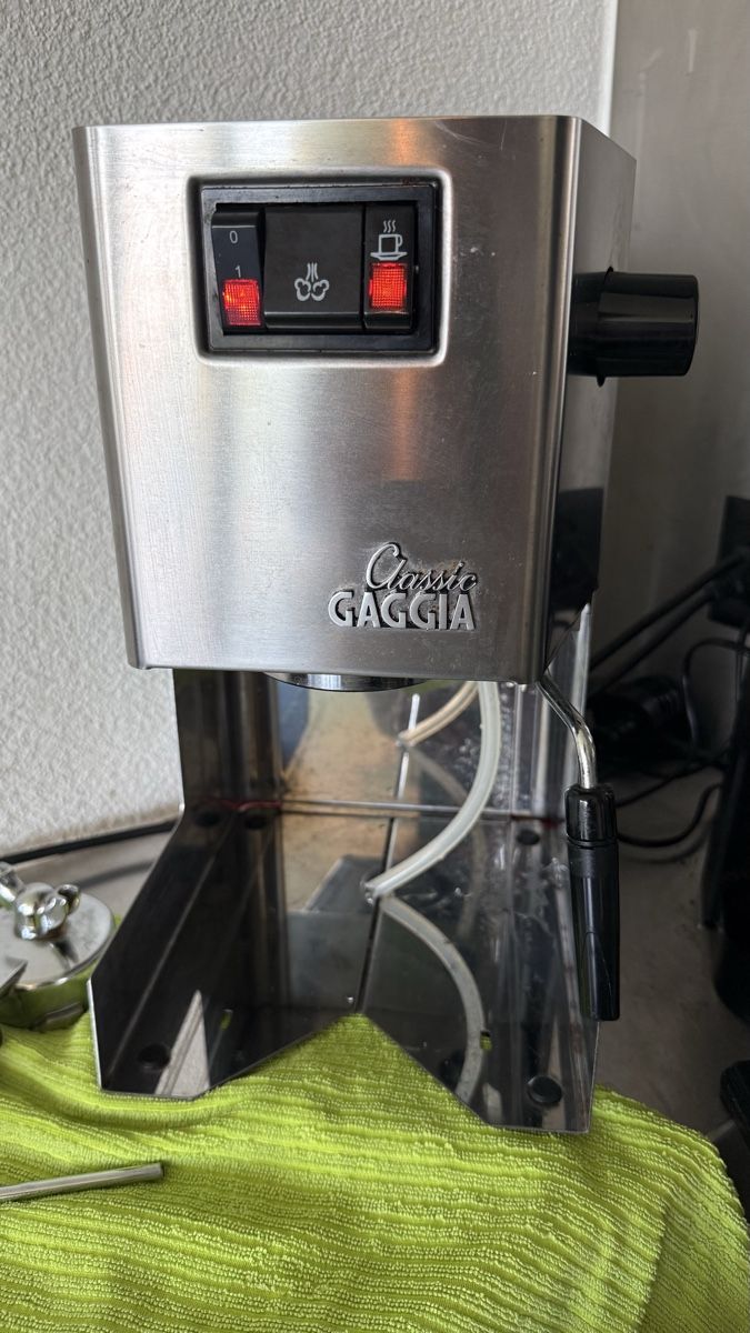 Gaggia Kaffeemaschinen & Espressomaschinen: Gaggia Classic Siebträgermaschine – Gebraucht aus Luzern von mar_x96f
