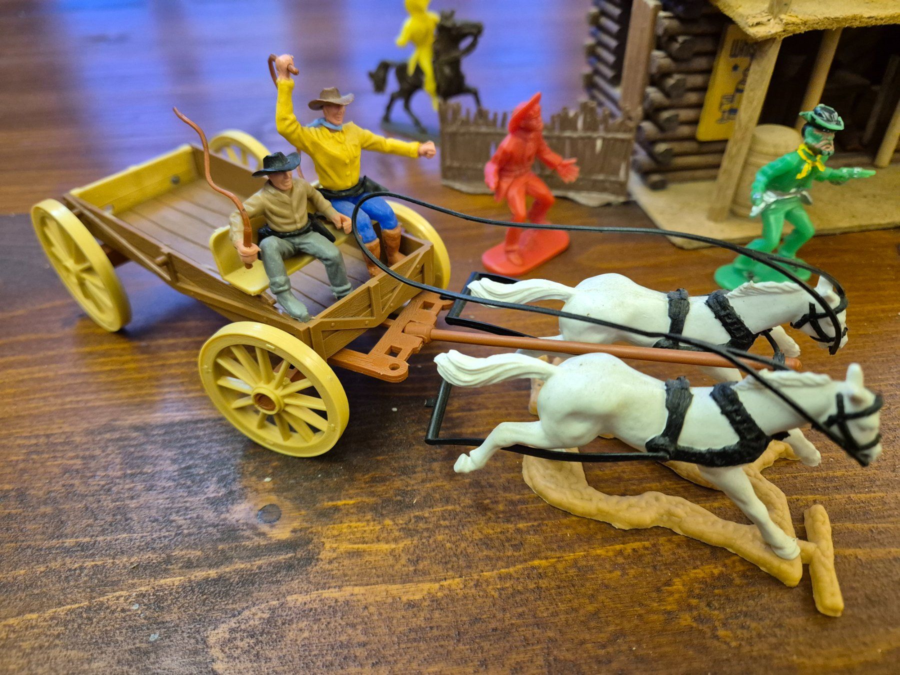 Spielzeuge: Cowboys mit Kutsche und Laden – Gebraucht aus St.Gallen von Stocken64 1
