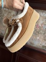Clarks x Zara Lederschuhe Lammfell Neu