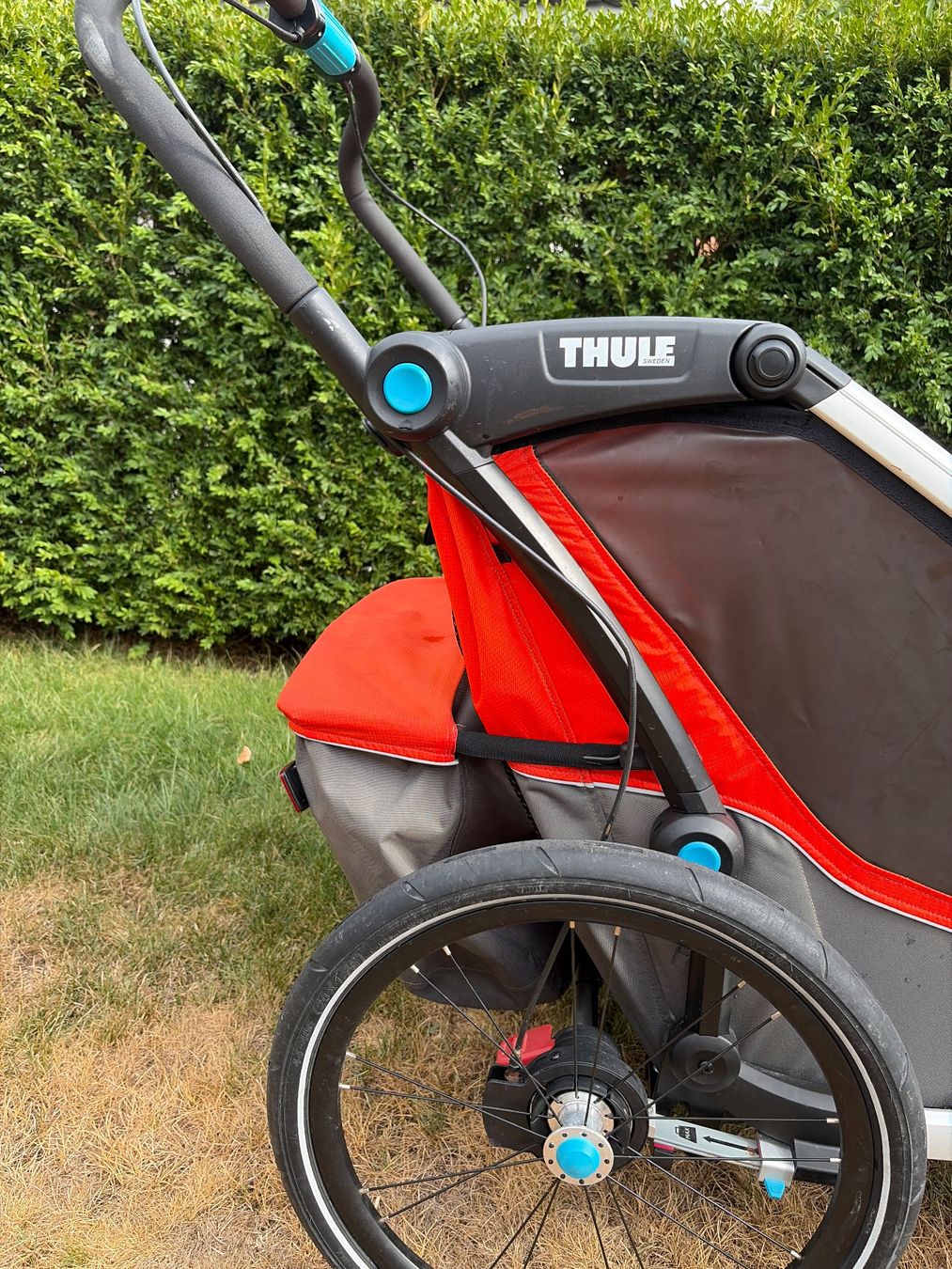 Thule Remorques: Thule Chariot 2 Sitzer mit Bremse – D'occasion à Zumikon par KiRied 6