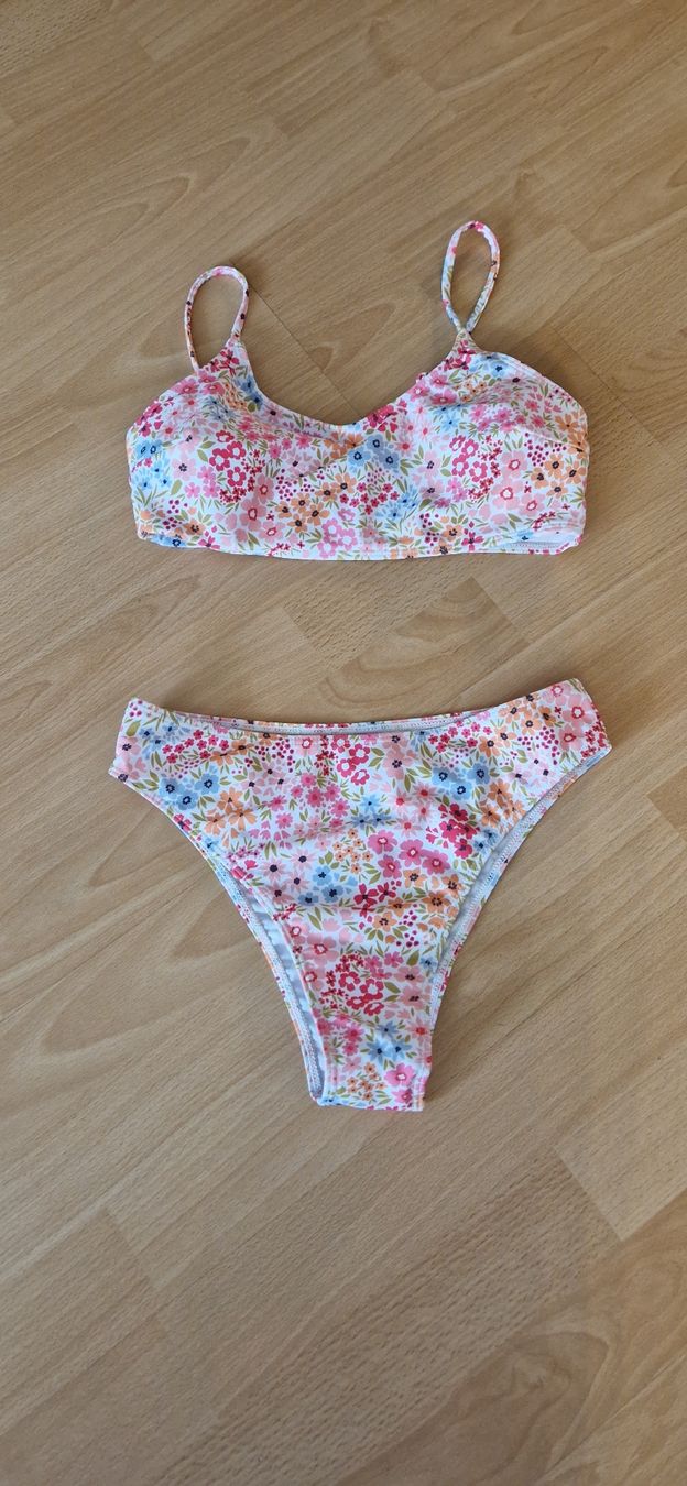 Costumi da bagno & Bikini: Bikini S – Usato da Rüfenacht BE venduto da Loeti1992