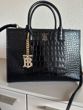 Burberry Tasche