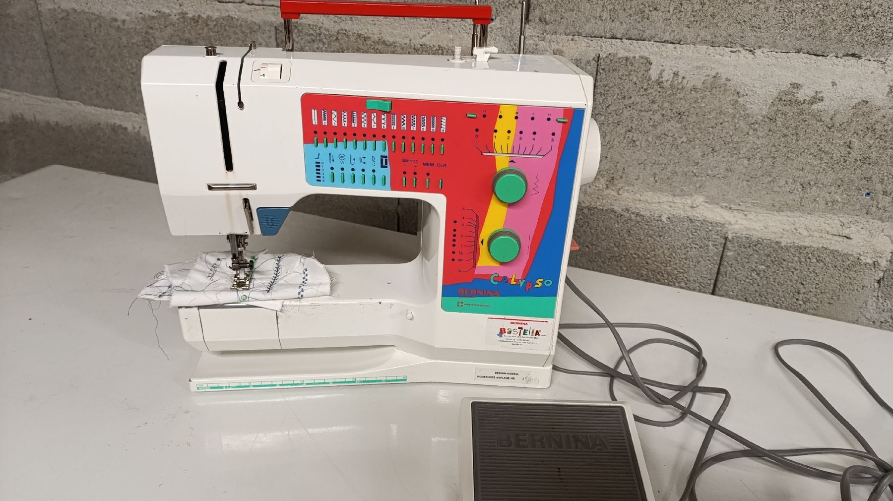 Bernina Macchine da cucire: Bernina Nähmaschine Calypso 50 – Usato da Berlens venduto da Stefo21