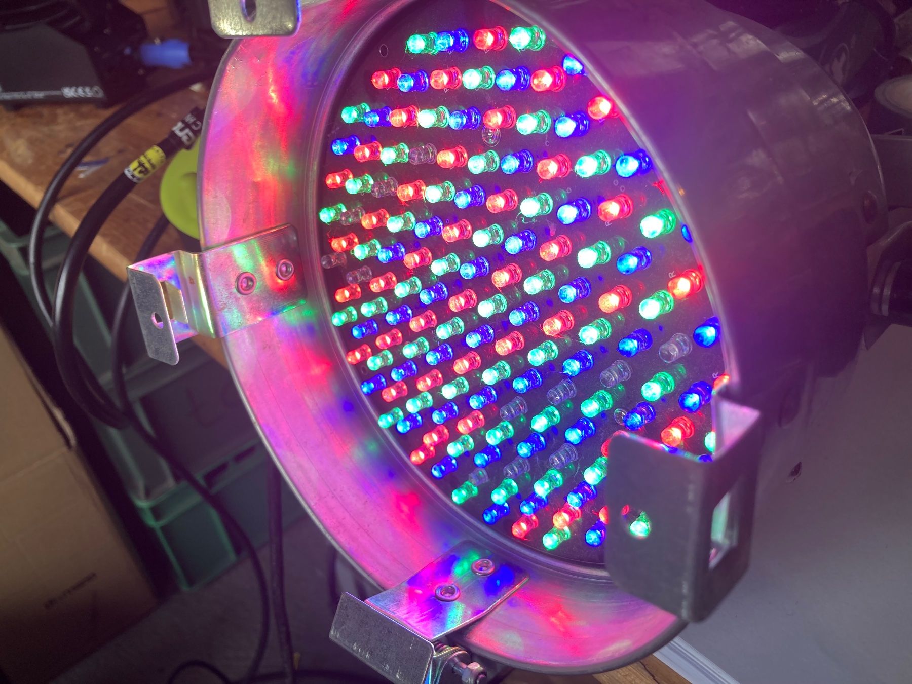 Lampes: Led Par Lampe – D'occasion à Neunkirch par tom13refo