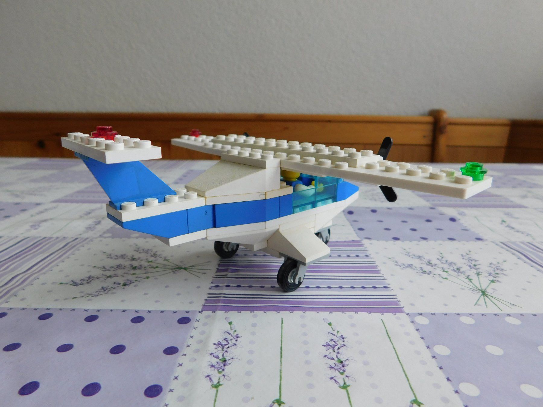 Lego Kit di costruzioni: Legoland Kleinflugzeug blau weiss. – Usato da Strengelbach venduto da Wedi73 5