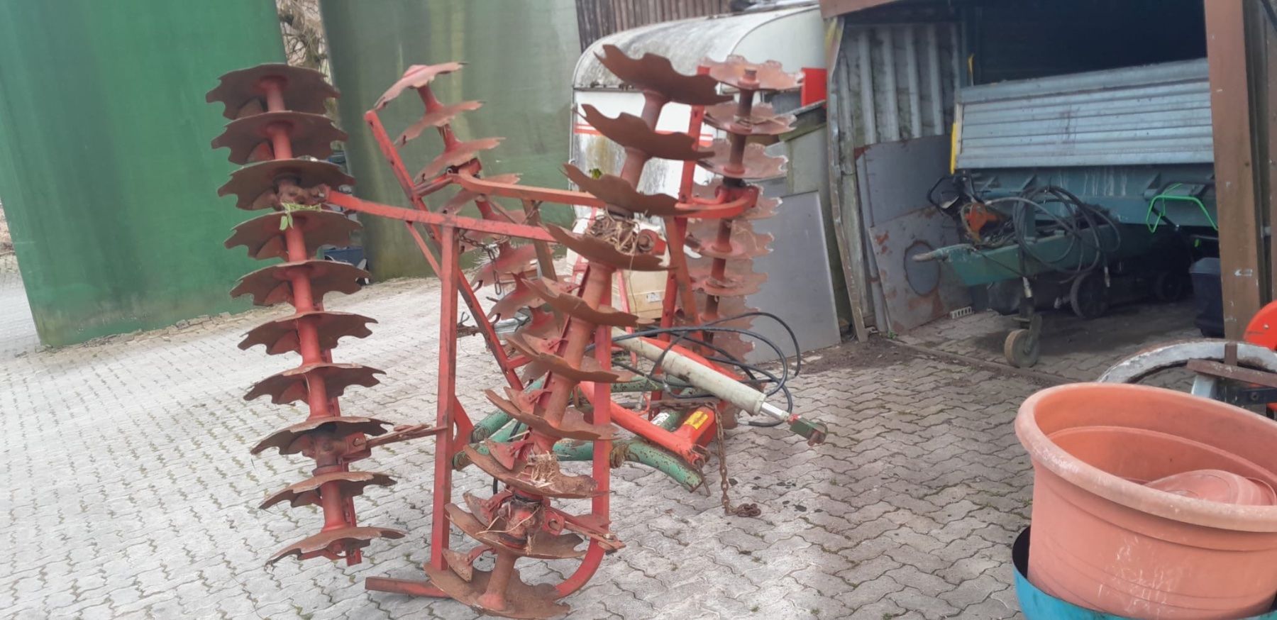 Tutte le macchine: Scheibenegge 4 Meter – Usato da Zunzgen venduto da andrin2004 2