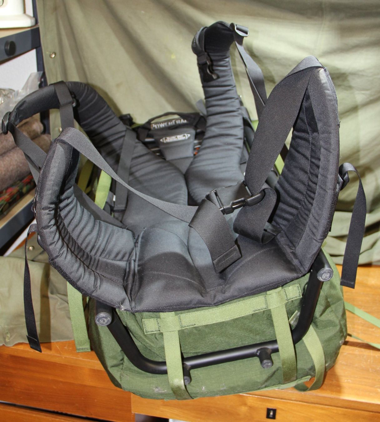 Bergans Zaini: Bergans PowerFrame BigPack 130L, Tramper Expeditionsrucksack – Usato da Belp venduto da Tomsek 4