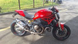 Ducati Monster 821, 5500 Km top Zustand