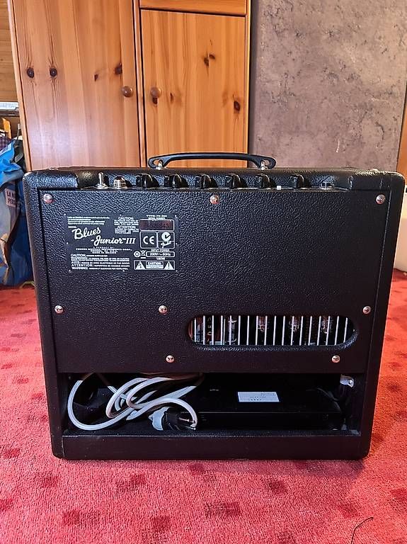 Fender Amplificatori: Fender Blues Junior III, Gitarren-Verstärker – Usato da Flawil venduto da Theresa00 3