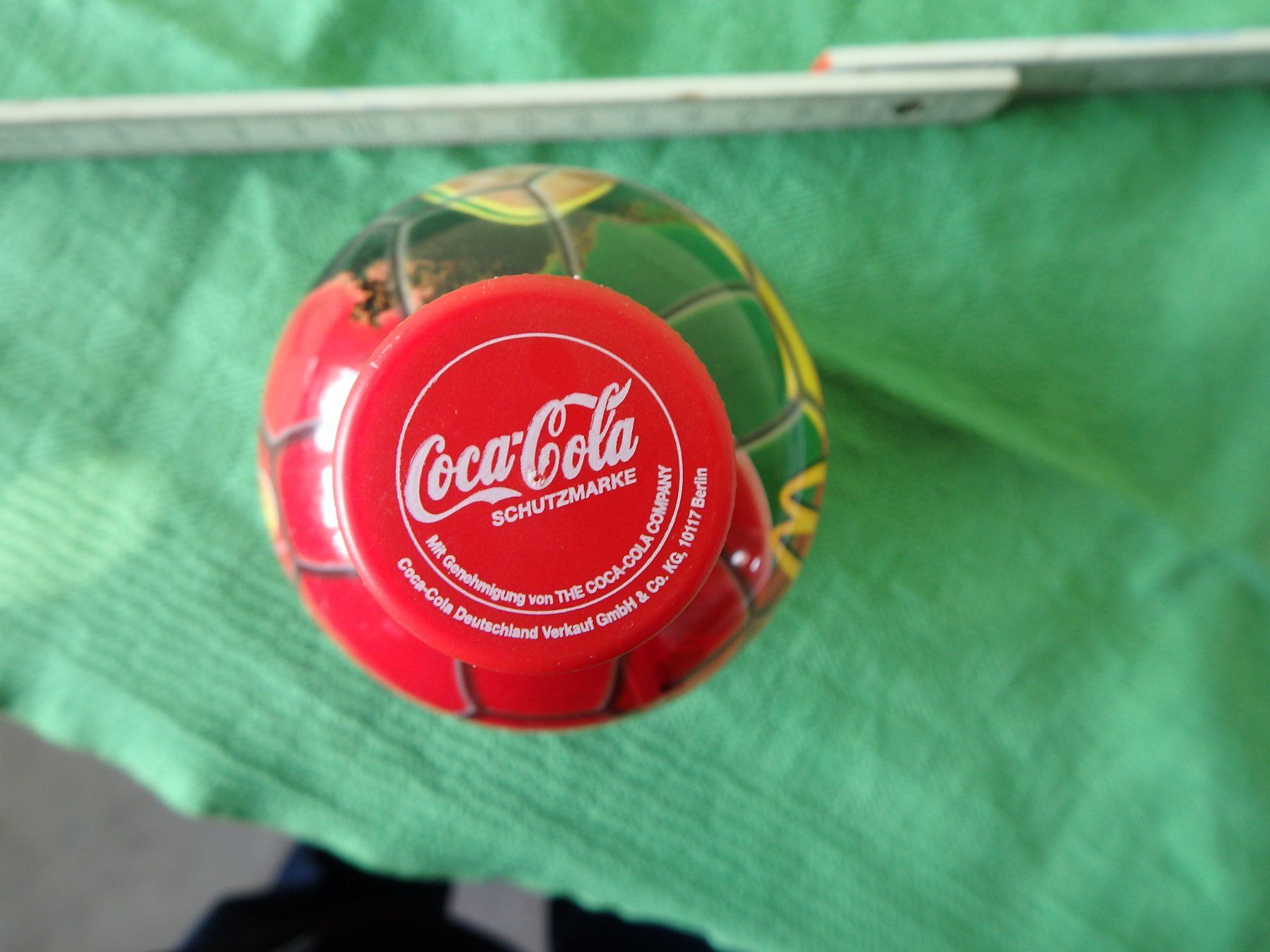 Altro in Stoviglie & Bicchieri: 2 Coca Cola Sonderflaschen – Usato da Obergerlafingen venduto da Nurschi2011 5
