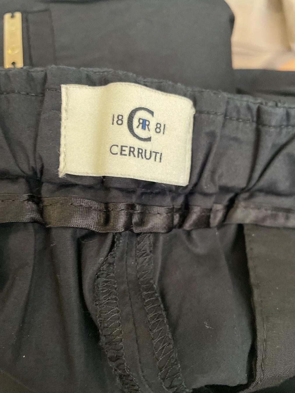 Cerruti Pantaloni: CERRUTI pantaloni estivi da donna – Usato da Bellinzona venduto da remarema 6