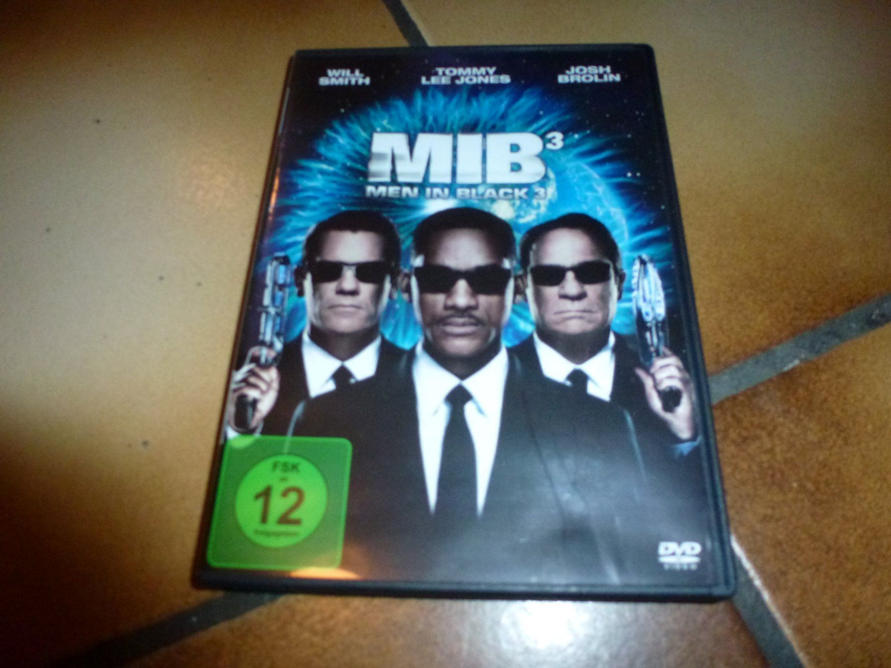 Tutti i DVDs: Men in Black 3 DVD – Usato da Olten venduto da Disc-Verkauf
