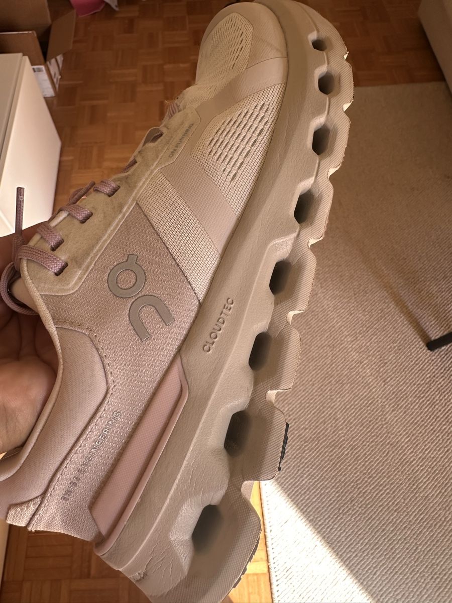 On Damenschuhe: On Cloud Sneakers Modell Cloudvista Gr. 40 – Neu (gemäss Beschreibung) aus Zürich von Chez_Dali 2