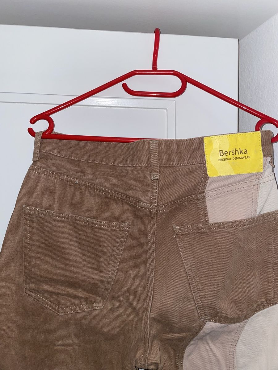Jeans: Bershka Three-Tone Jeans Gr. 32 Herren – Usato da Bern venduto da conradcastiletz 2