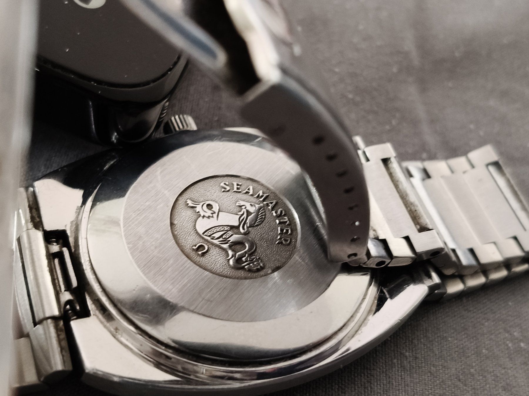 Omega Orologi: Omega "Seamaster"-autom.Herrenuhr, antik,läuft einwandfrei – Usato da Glattbrugg venduto da tarnkappenbomber 4