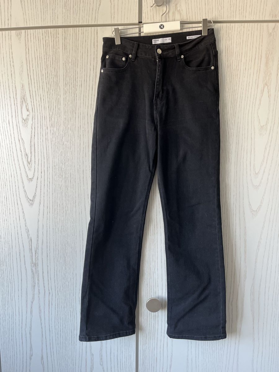 Jeans: Schwarze JeansDenim Gr. 36 – Neuf (Voir description) à Wermatswil par -secondchance-