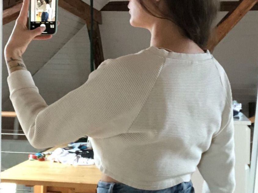 Maglioni & Felpe: AMERICAN APPAREL Baumwolle Crop Top Kurz Pullover Beige L – Usato da St-Aubin FR venduto da Tiweety 1