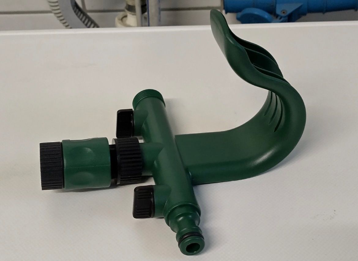 Tubi & Tubi flessibili: Wasserverteiler 3 in 1 mit Schlauchhalter – Nuovo (secondo la descrizione) da Heerbrugg venduto da ProBau-Liq 3