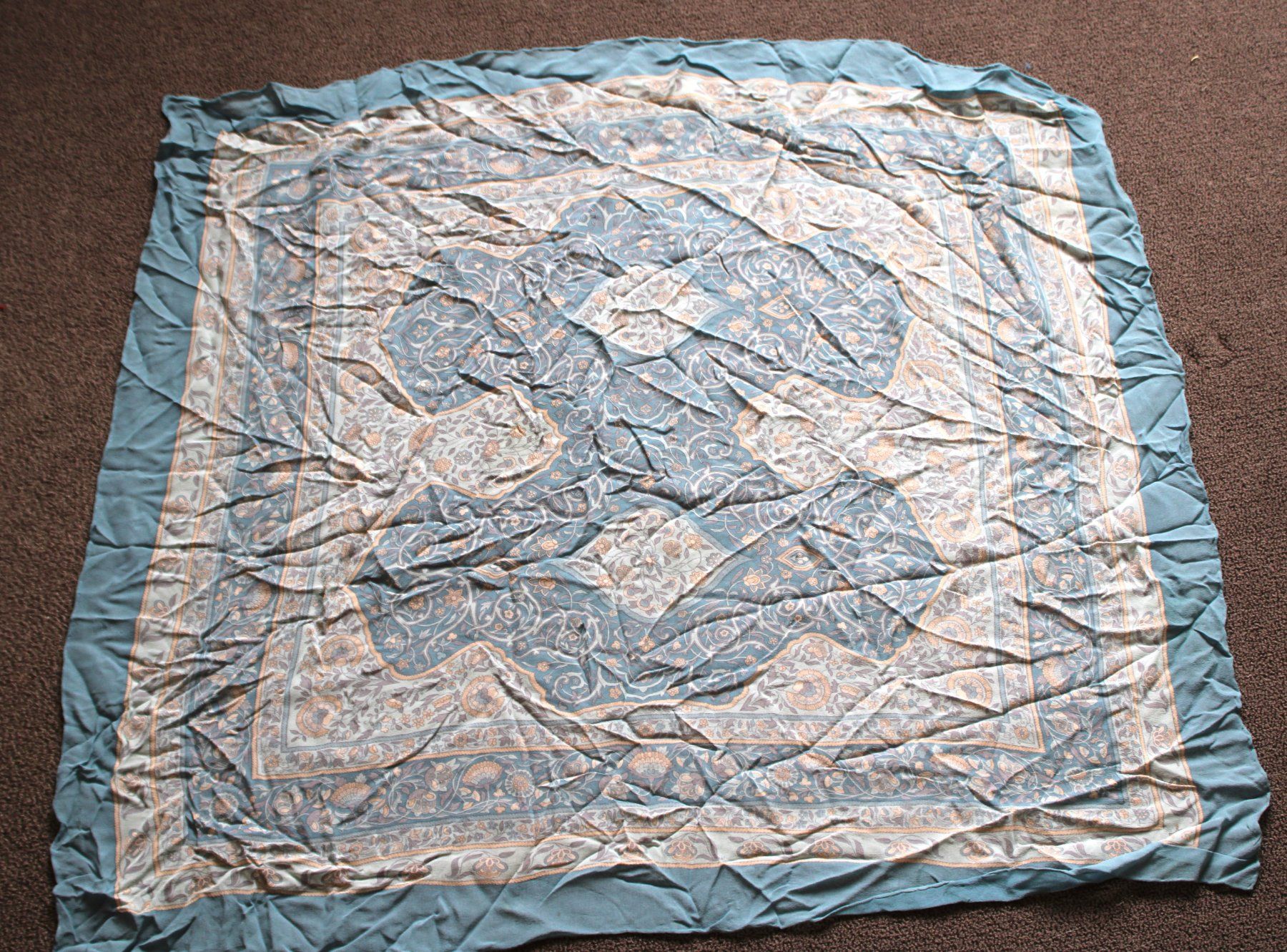 Foulards & écharpes: Tuch – D'occasion à Schaan par antikes_und_kurioses 1