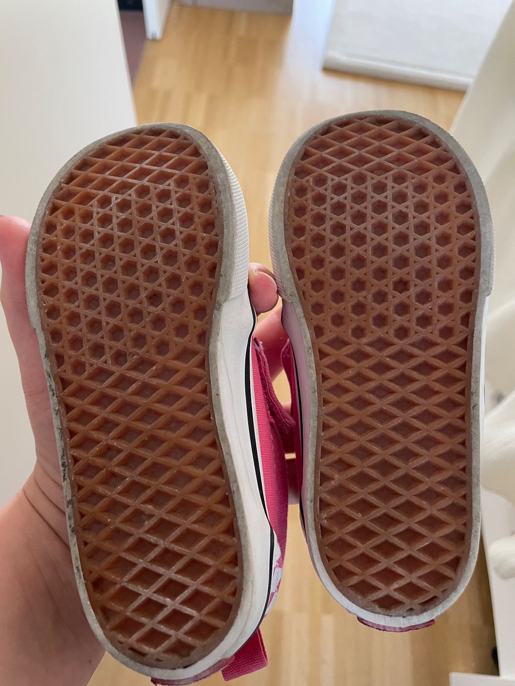 Vans Chaussures filles: Mädchen Vans rosa gr.25 – D'occasion à Niederuzwil par guel28 1