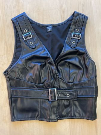 Gilet aspect cuir noir, taille XS - look motard chic!