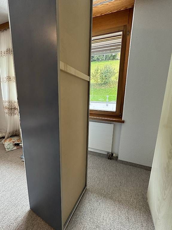 Vitrines: Vitrine gratis abzugeben – D'occasion à Walzenhausen par elhuuu21 1