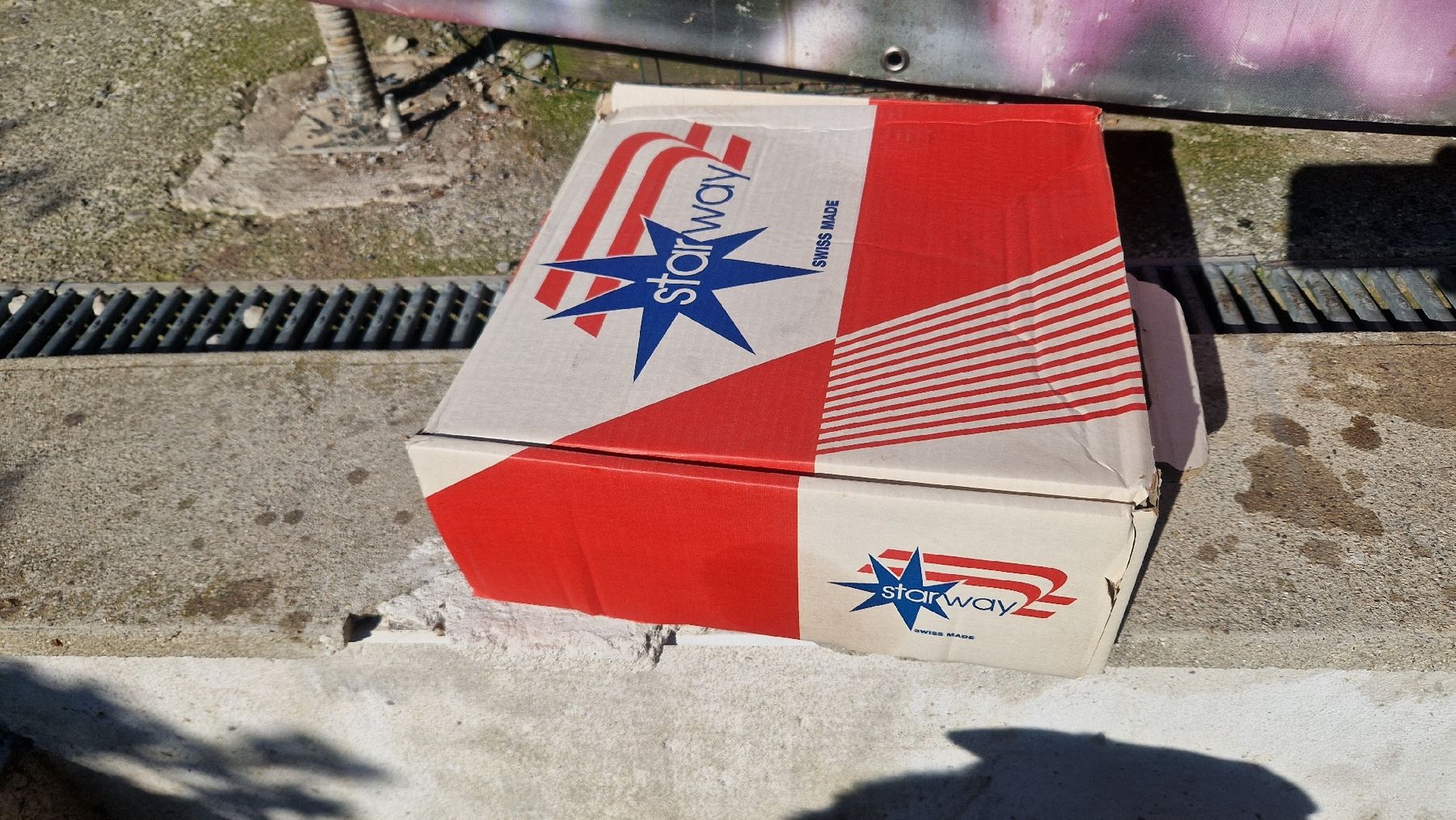 Inline-Skating & Rollschuhe: patins a roulettes 37 Starway 1990 – Gebraucht aus Les Acacias von str_6prq 1