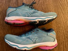 Mizuno Laufschuhe, Grösse 38,5