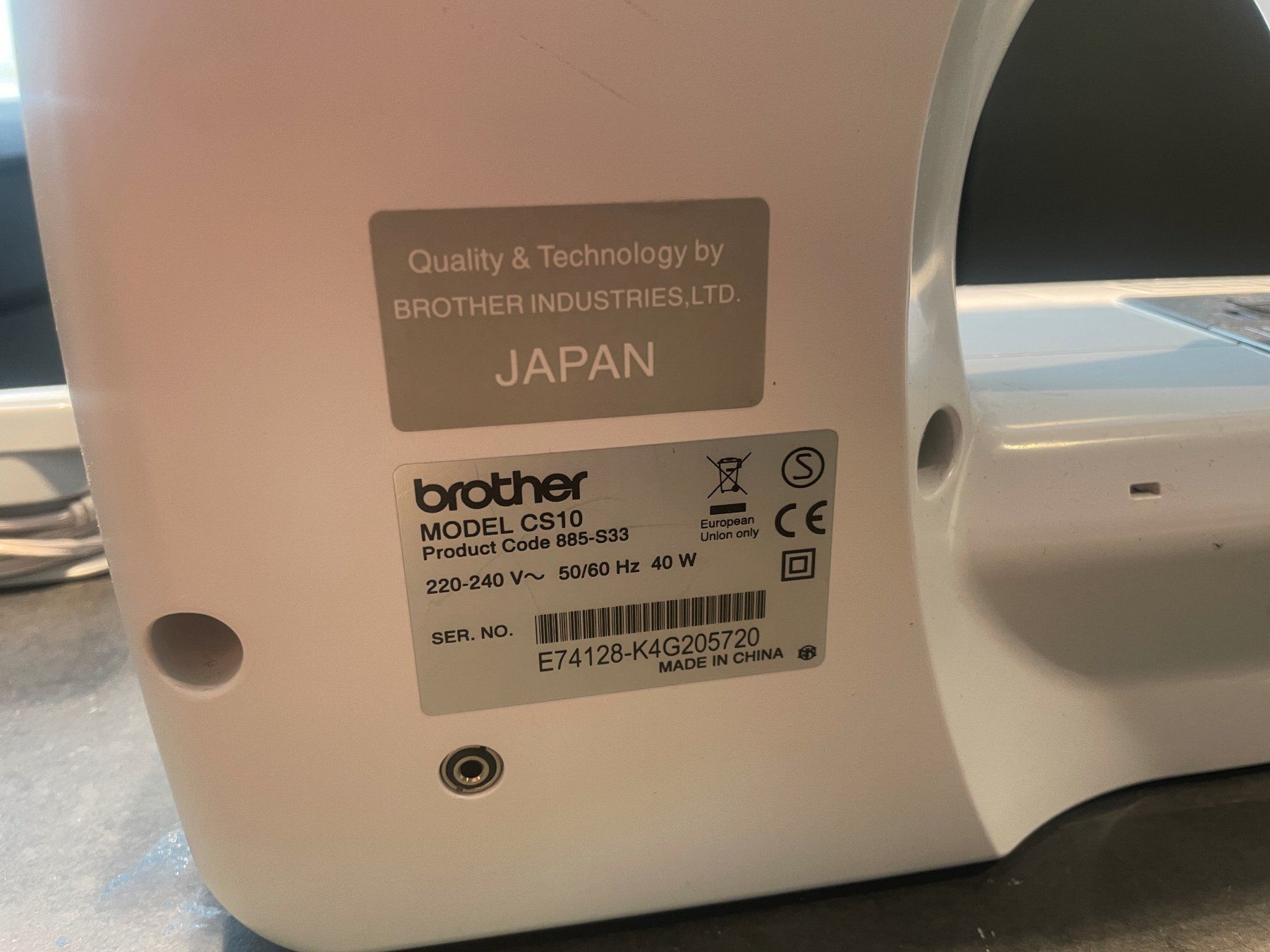 Brother Macchine da cucire: Nähmaschine Brother CS10 Computer – Usato da Zürich venduto da Philippelasser 4