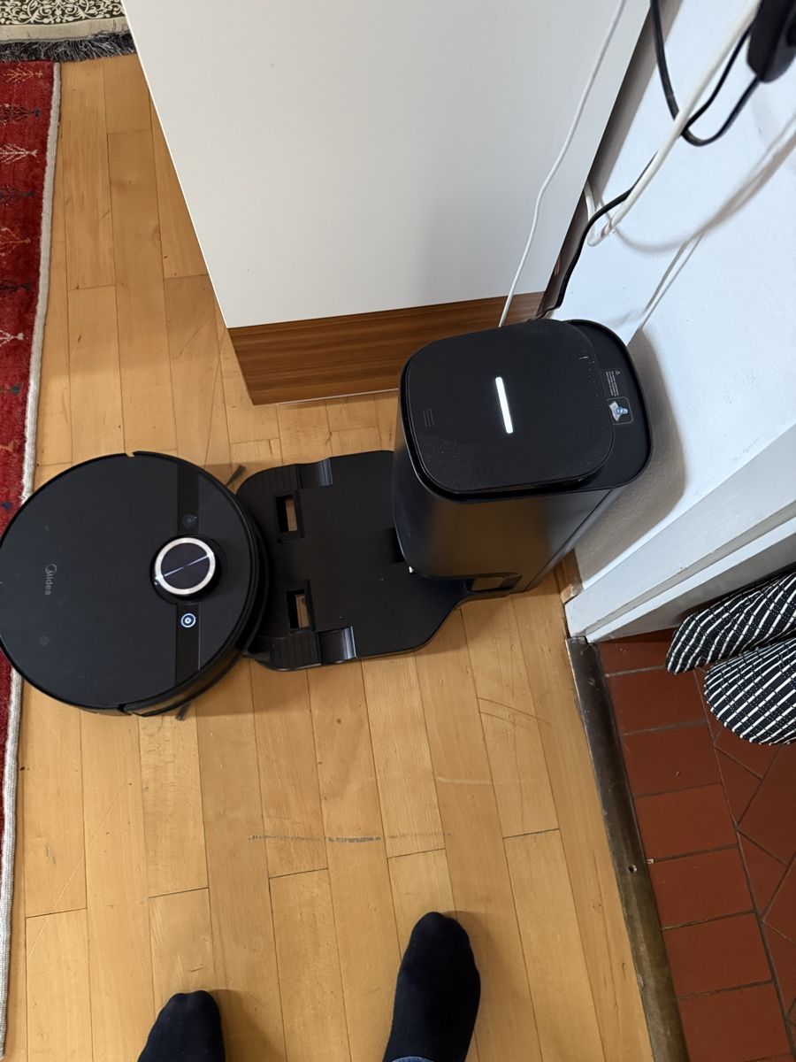 Midea Aspirapolveri & Accessori: Midea S8+ Saugroboter mit Absaugstation – Usato da Birsfelden venduto da mah_6yvz 2