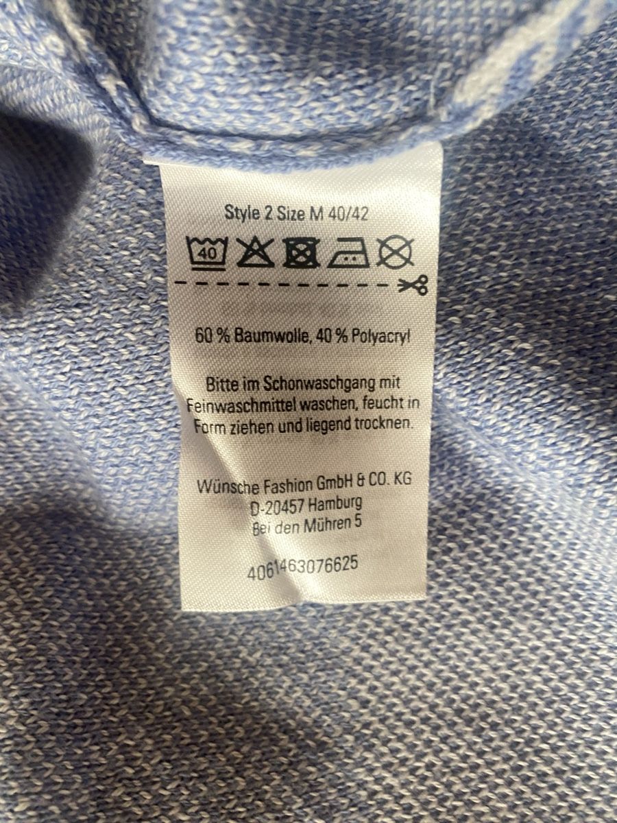 Giacche: Blaue Strickjacke Gr. M, kariert, neu – Nuovo (secondo la descrizione) da St Gallen venduto da Berta343 6