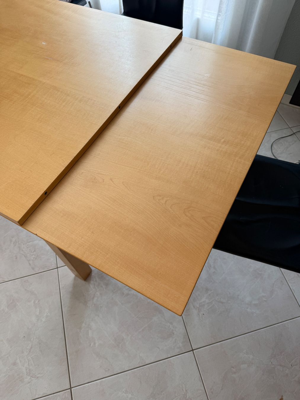 Tables: Esstisch ausziehbar – D'occasion à St. Gallenkappel par Donmarcelo 1