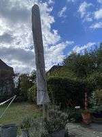Grosser Sonnenschirm Sonnenschutz