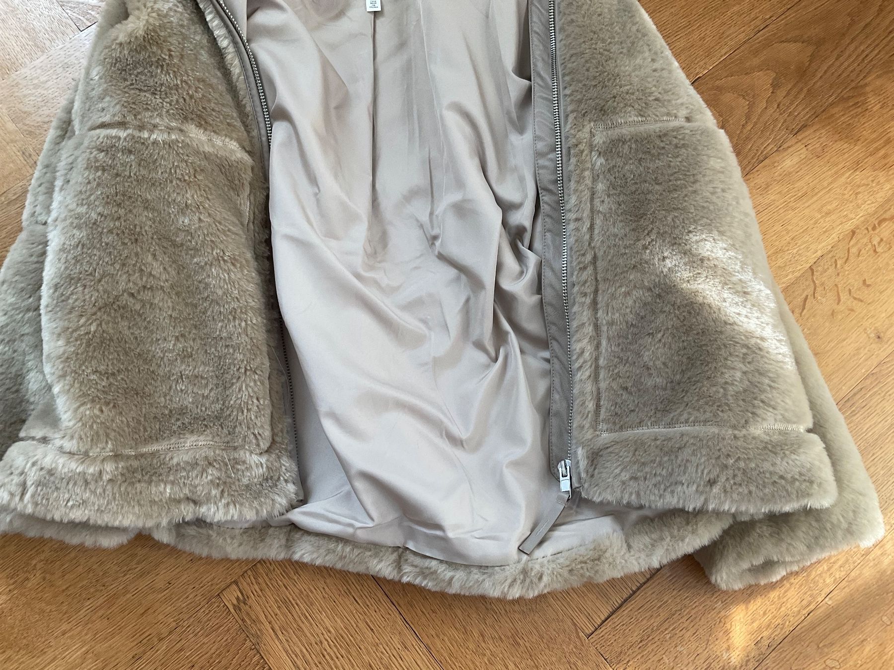 H&M Jacken: Jacke von H&M – Neu (gemäss Beschreibung) aus Bern von Gabriela32 5