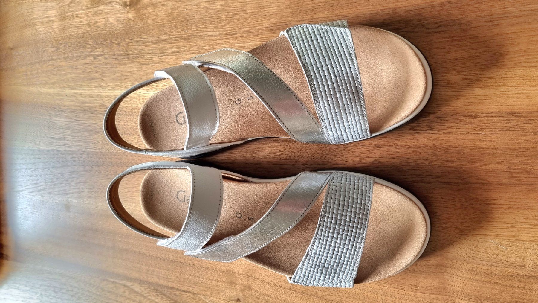 Gabor Scarpe da donna: Sandalen Gabor top – Nuovo (secondo la descrizione) da Veltheim AG venduto da Kathrin020 4