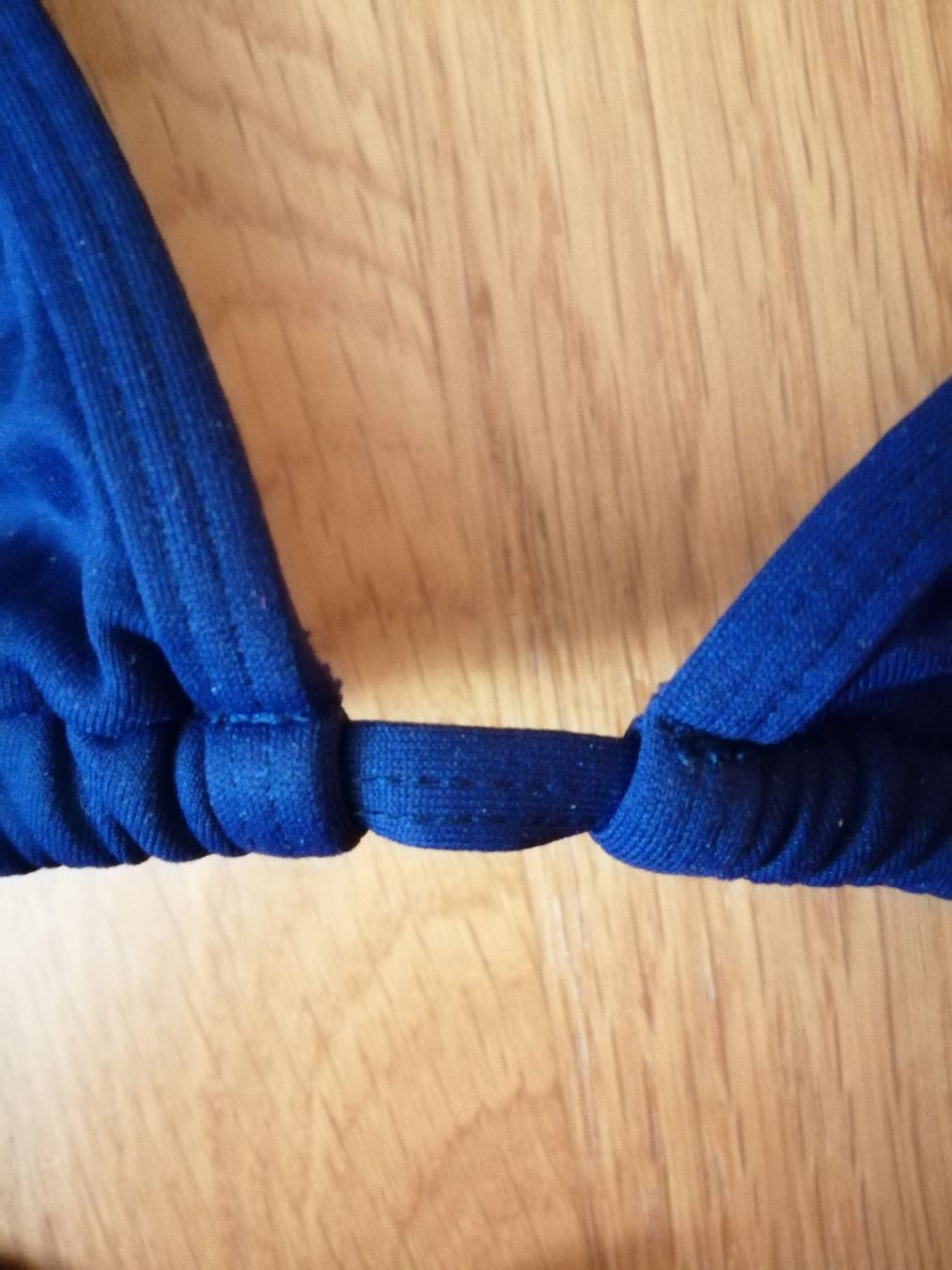 Gap Costumi da bagno & Bikini: dunkelblaues Bikini-Oberteil von GAP, Grösse M – Usato da Windisch venduto da mer_6cjk 2
