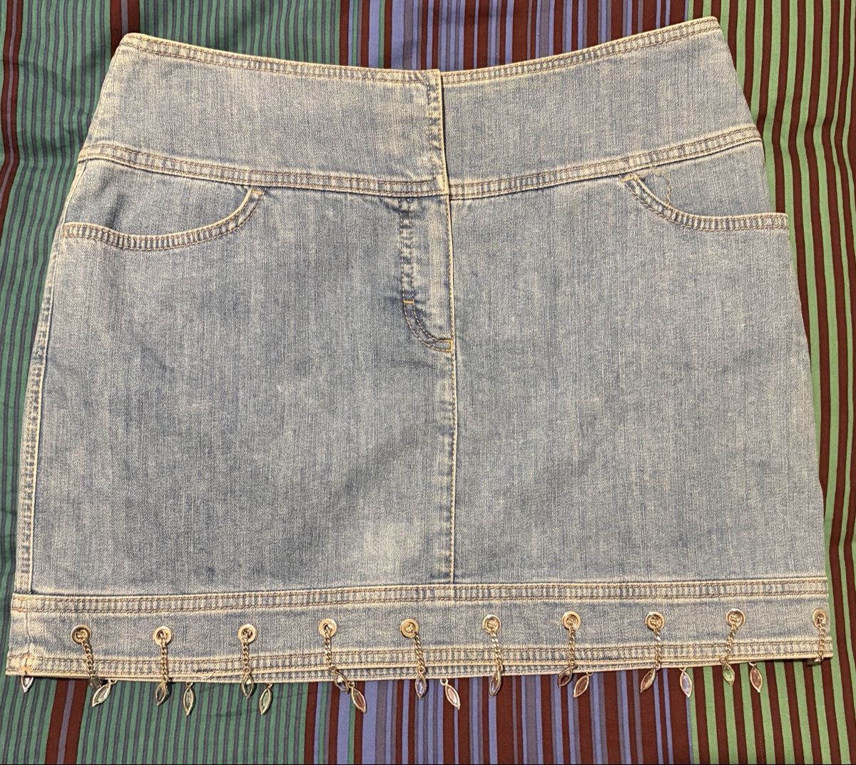 Escada Gonne: Jupe en jean bleu Escada – Usato da Genève venduto da AlBE909