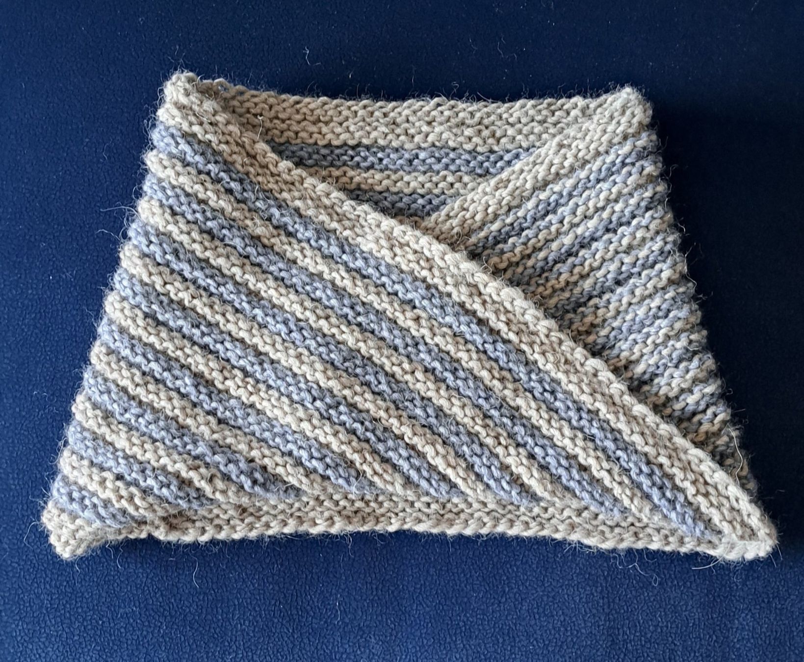 Copricapi, berretti & cappellini: Herrenmütze mit Loop_37 – Nuovo e nell'imballaggio originale da Romanshorn venduto da Octa27 3