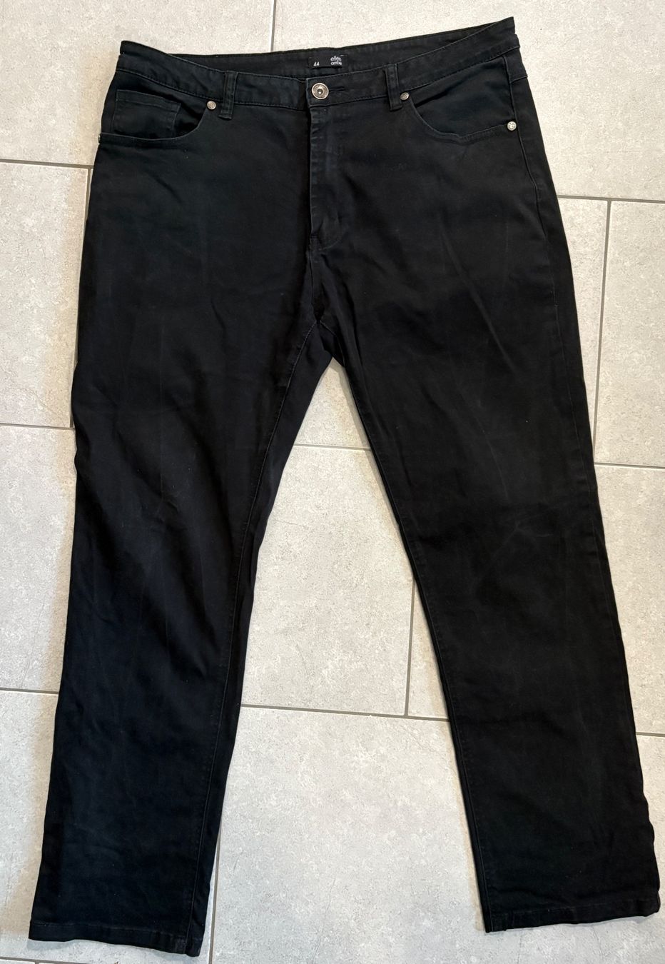Ellen Amber Jeans: Ellen Amber Jeans Schwarz Grösse 44 – Usato da Auenstein venduto da 5222