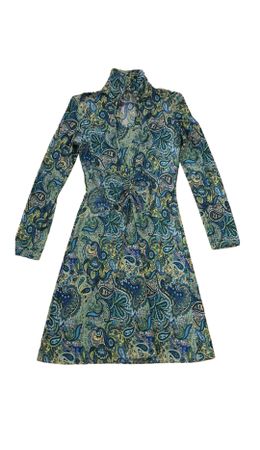 Schönes und elegantes langärmeliges Kleid Gr.S