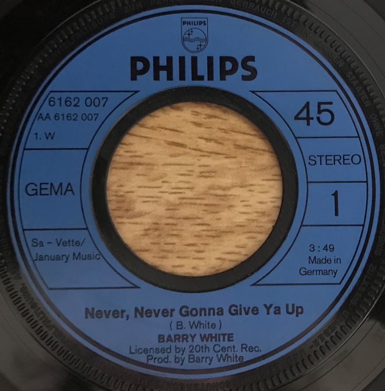 Schallplatten: BARRY WHITE - NEVER, NEVER GONNA GIVE YA UP – Gebraucht aus Bussigny von vinyl-pas-cher 2