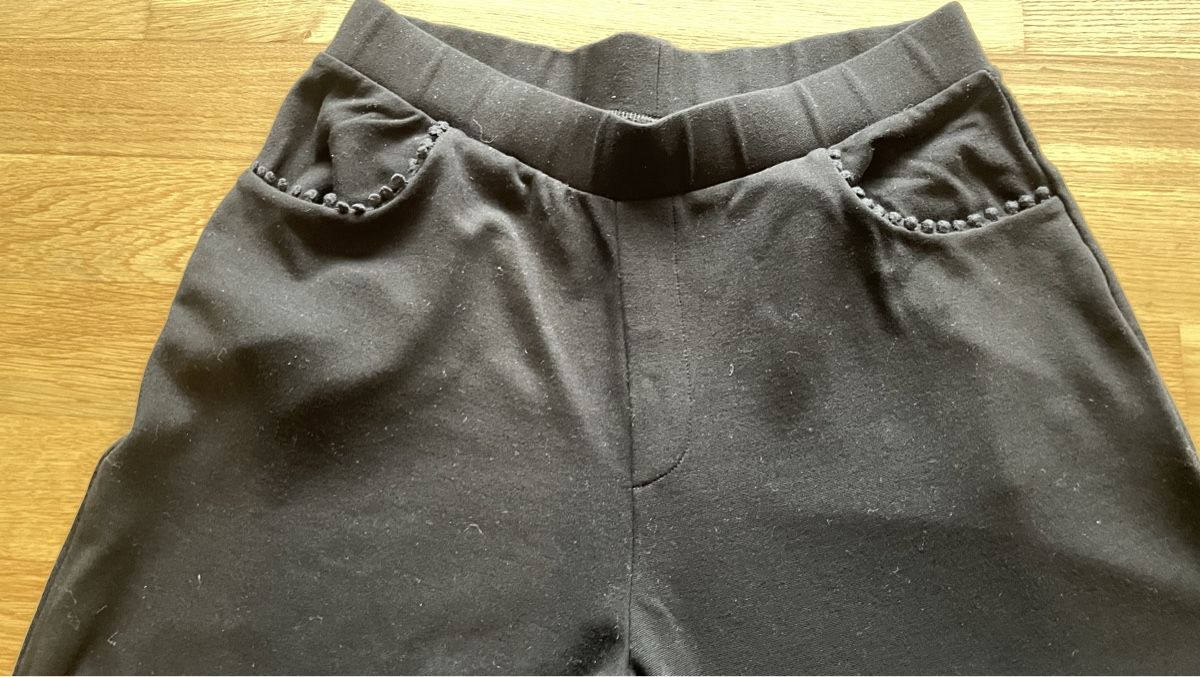 Leggings: Leggings privacy by Madeleine mit Pompons – Usato da Gränichen venduto da RetoLexi 1