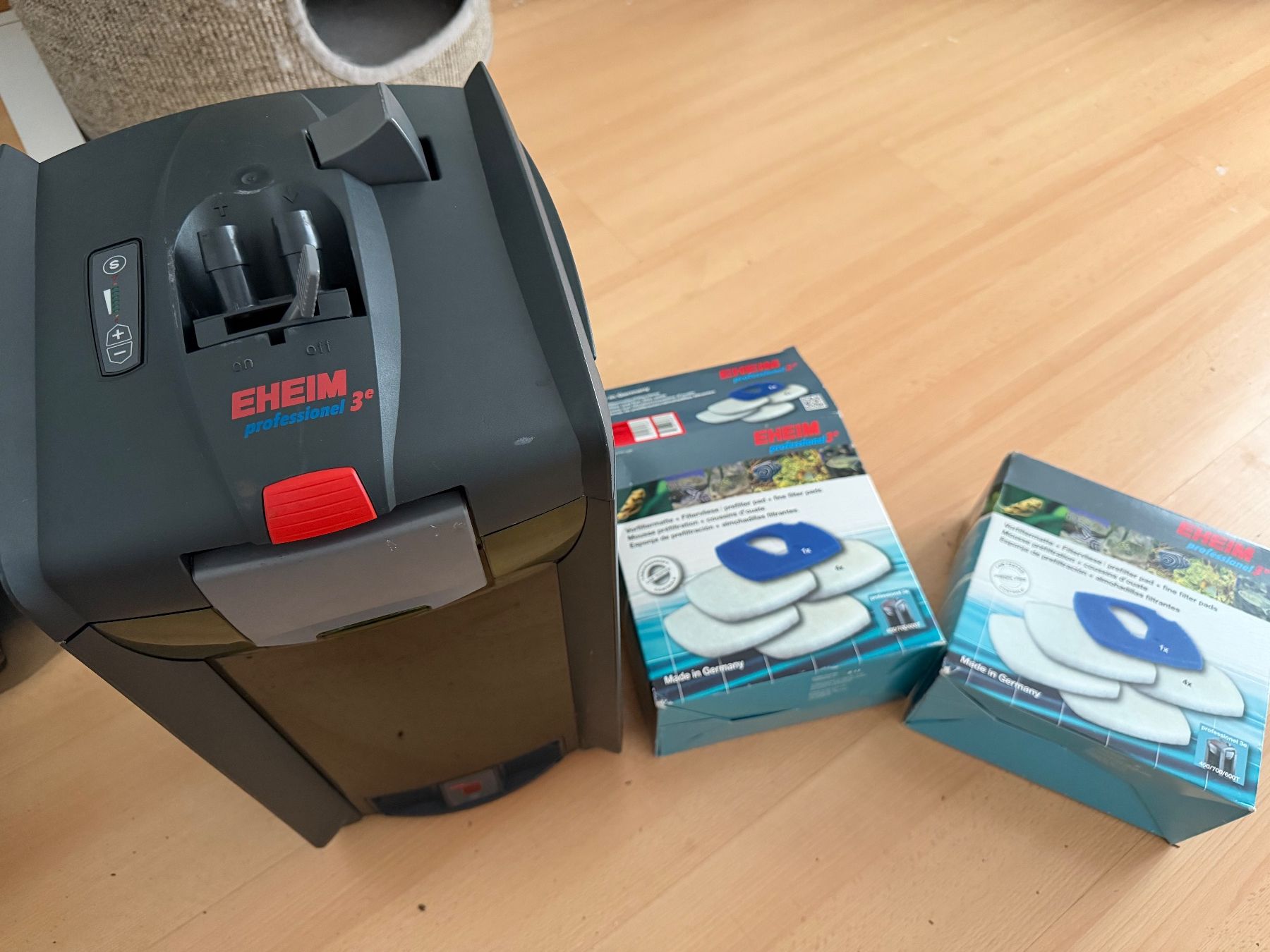 Eheim Filtri: Eheim Filter mit neuen Dichtungen – Usato da Balzers venduto da vwl_7zcs 1
