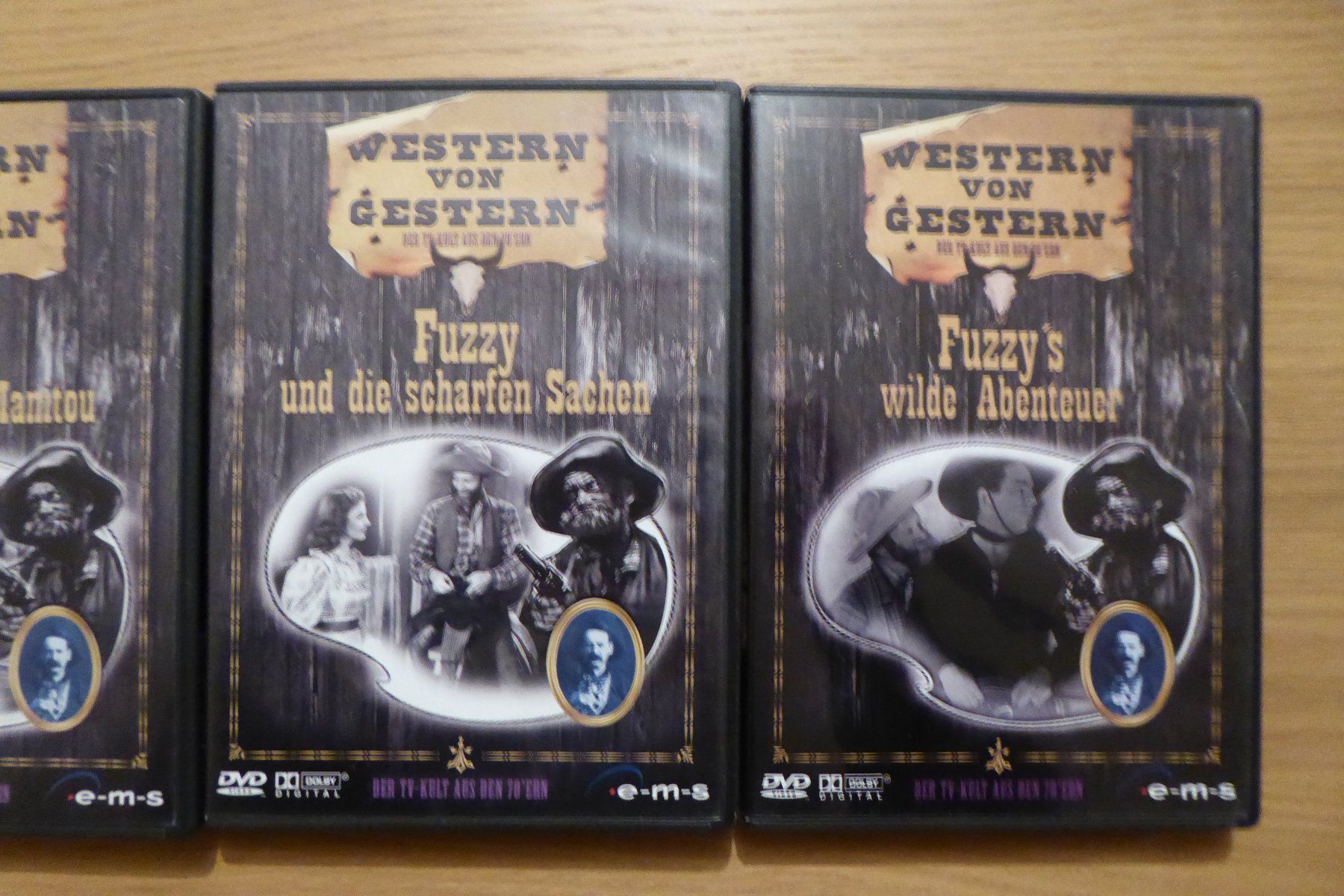 Tutti i DVDs: 4x DVD Fuzzy Western von gestern – Usato da Allschwil venduto da Summelsarium 2